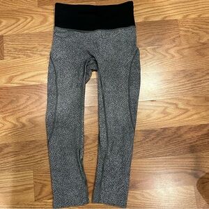 *b1g1f** Lululemon High rise leggings 19”+free winter leggings